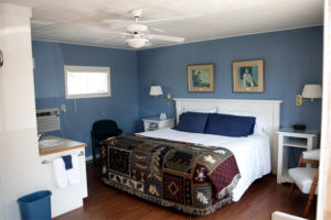 Grandview Motel in Tobermory, Ontario - Rooms & Accommodations - King Size Rooms